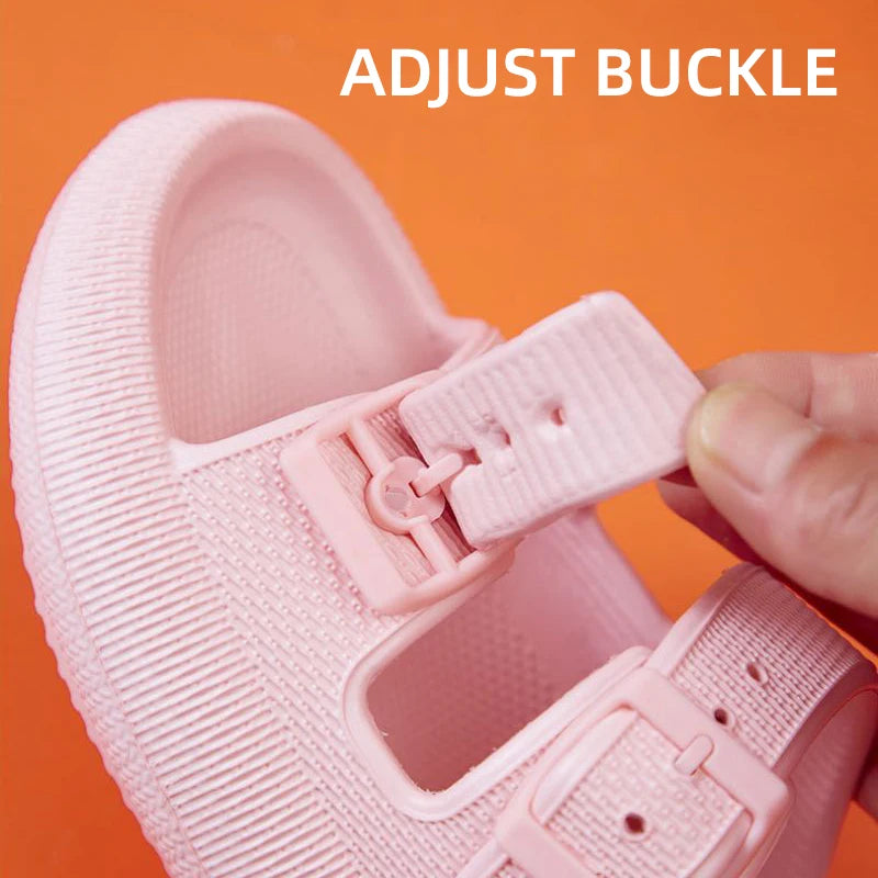 „SkyStep™ Plateau-Slides – Sommer 2025 Must-have für Strand & Home“