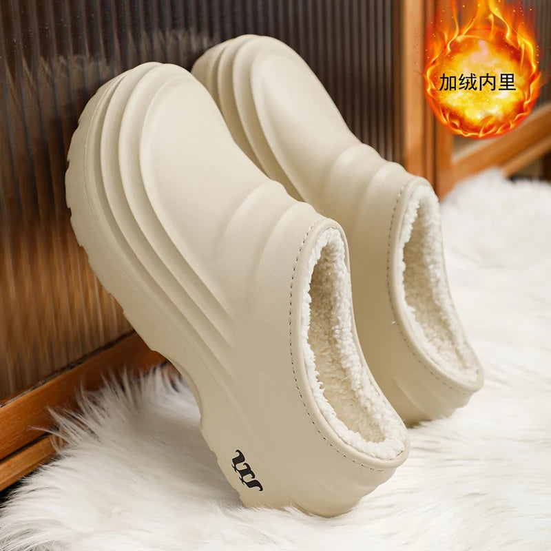 „FrostGuard™ Herren Hausschuhe – Warm gefüttert & wetterfest“