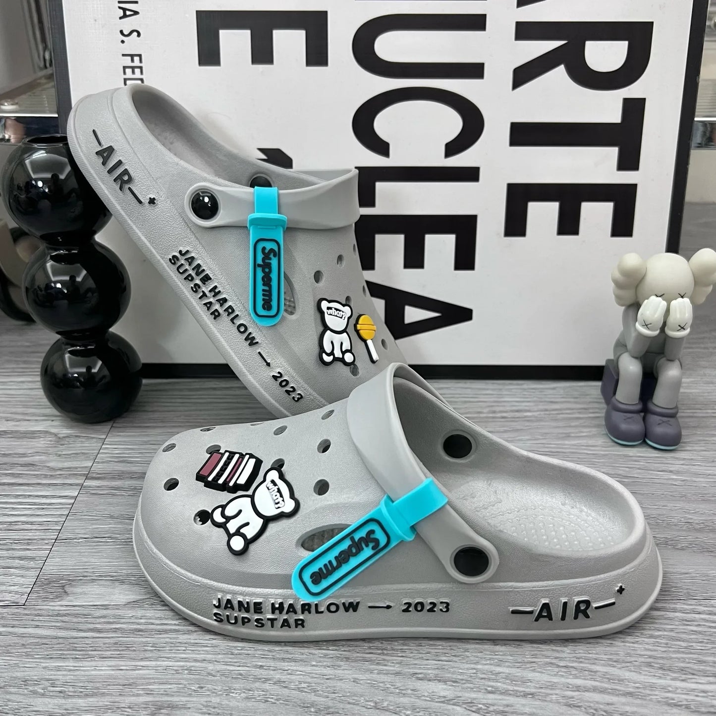 Leichte Strand- & Hausschuhe – EVA Clogs mit Lochdesign